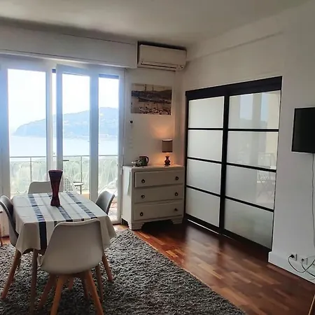 Apartment Bel Climatise Vue Mer Parking Gratuit. Villefranche-sur-Mer